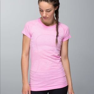 Ombré pink size ten lululemon swiftly tech shirt.